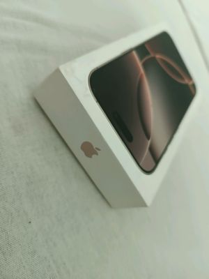 iPhone 16 Pro gold svet 128 talik 92 yomkst 1000$