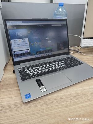 Lenovo IdeaPad 1i (15", 7) 8/256GB SSD