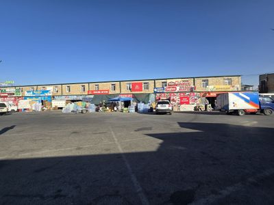 Магазин Янги Бозор Карши круг 52 квадрат арендаси билан 400 доллар