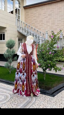 Atlasli ansambl 3 marta kiyilgan xolati a'lo