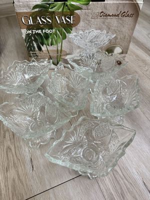 Чинни , Glass Vase