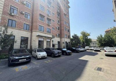 Продается 207 м² НЕЖИЛОЕ Помещение, метро Ойбек, Гоостиница Россия