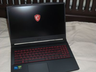 MSI Sword 15 ИГРАВОЙ MSI KOREA i5-11400H 6-ЯДЕР GTX 1650 4GB RAM 320