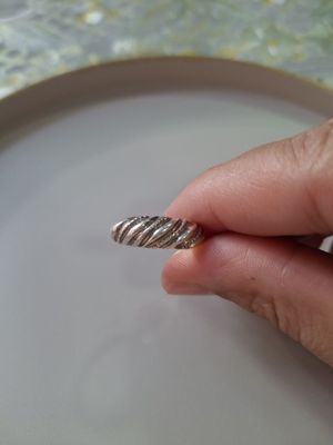 Продам серебряное кольцо