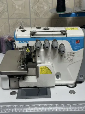 Оверлок машина Jack E4s 2023
