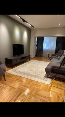 Аренда 3х кв. ЦУМ, 90м2. Мирабадский р-н. Ор-р Голубые Купола.