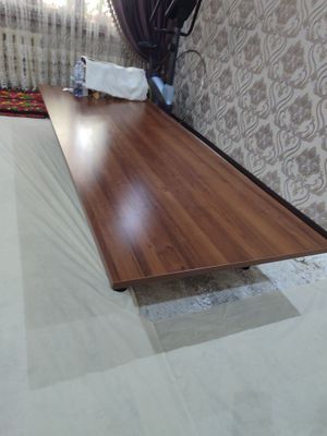 Xontaxta stol sotiladi 275*110