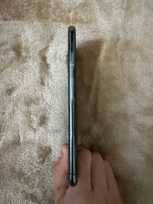 11 pro max 64GB ishlidi ekran singan Ipad 5 64Gb