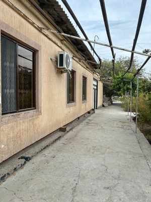 Продается участок 6 соток в Галаасие со всеми удобствами