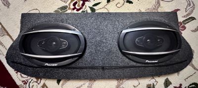Калонки Pioneer 450 w с полкой для спарка