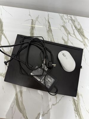 Ноутбук: MSI GF63 Thin 11UD