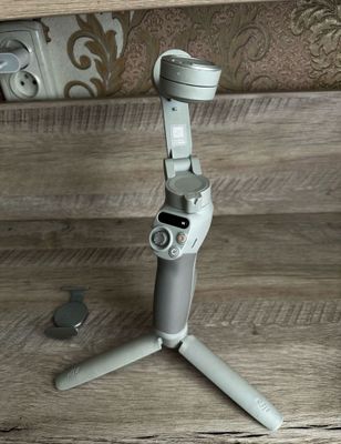 Стабилизатор Dji osmo pocket SE