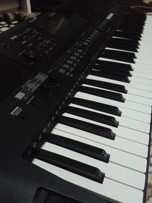 YAMAHA PSR-E 463