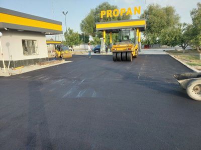 Asfalt yotqizish xizmati