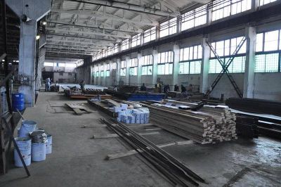 1,8 gektar maydonda tayyor metall zavodi temir vetka bilan sotiladi