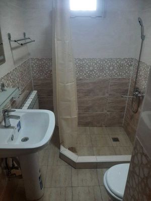 сдается в аренду загородный домик в 25 км от Ташкента, 2 комнаты
