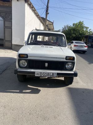 Ваз Нива 1600 4х4 срочна