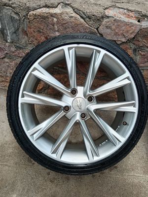Lexus r18 215/40