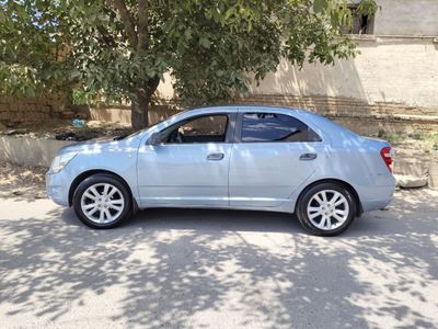 Каптива диска балон 215/55 R17