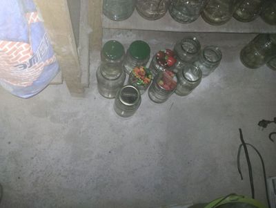 Бонка.банки. 2-3 литрли. 3л-4000. 2л-3000 сум