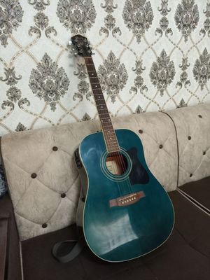 Gitara banez akustik