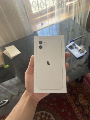 Iphone 11 karobkasini o’zi