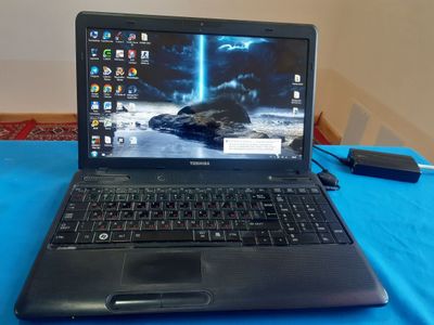 Toshiba statellite 660 noutbuk sotiladi