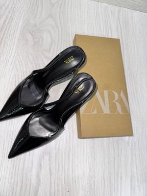 Туфли ZARA (Новая) 390.000 тысяча
