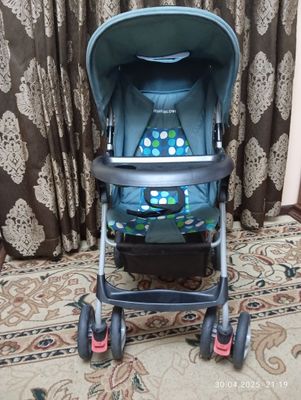 Продам детскую коляску