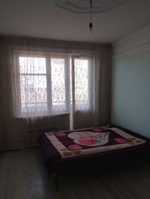 Квартира 3 хонали сотилади