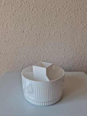 Kosmetika uchun organayzer