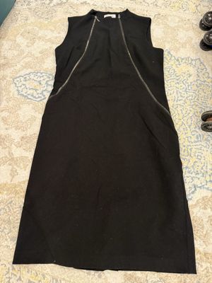 Черное платье от Calvin Klein