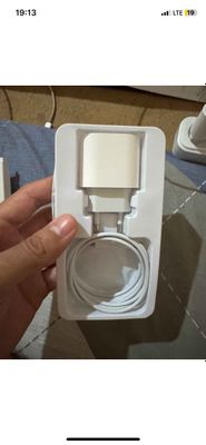 iphone zaryadchik