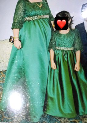Oqshom ona bola libosi