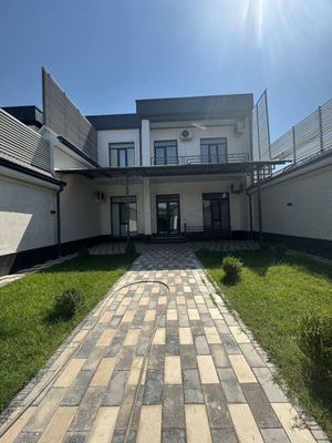 Yunusobod. 4.2-соток. 7-ком.+2-холл. 3-этаж. ЕВРО. Меб+тех.Z