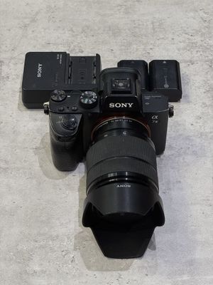 Sony a7 3 sotiladi srochna holati yaxshi