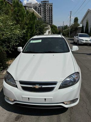 Chevrolet Lacetti Белый, 2023, Фулл, ABS, Люк, автомат