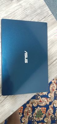 VvoBook_ASUS Laptop E510MA 180° burchak Operativ; 4GB Doimiy: 128GB Ek