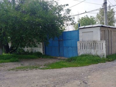 Продаётся территория в долг дороги.ТТЗ
