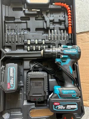 Ударный шуруповёрт Шотичний DeWalt Makita