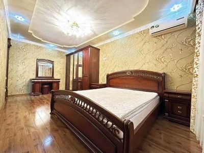 327* СРОЧНО Сдаётся кв ор-р Дружба Народов 3/2/5 ро-н Шайхантахурский