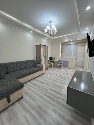 Сдается 1в2 комнатная квартира на Мирзо Улугбек все необходимое есть