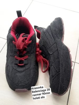 Krasovka Balenciaga