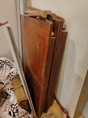 2 стола в хорошем состоянии