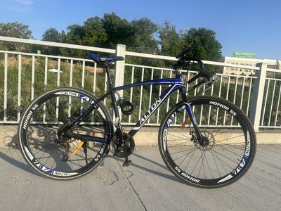 Velosiped sotiladi
