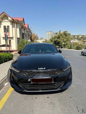 Продается KIA K5 Полный Full 2023 года