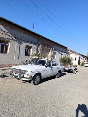 Gaz 24 Sotiladi xolat yaxshi