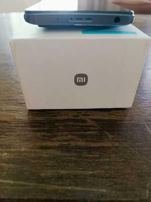 Redmi 10 sotiladi ideal xolatda