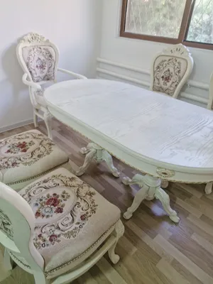 стол и 6 стульев