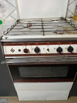 Gaz plita sotiladi